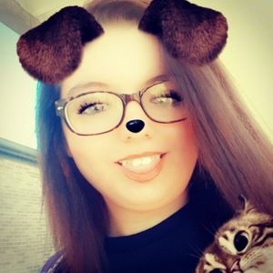 Meet your Posher, Cheyanne